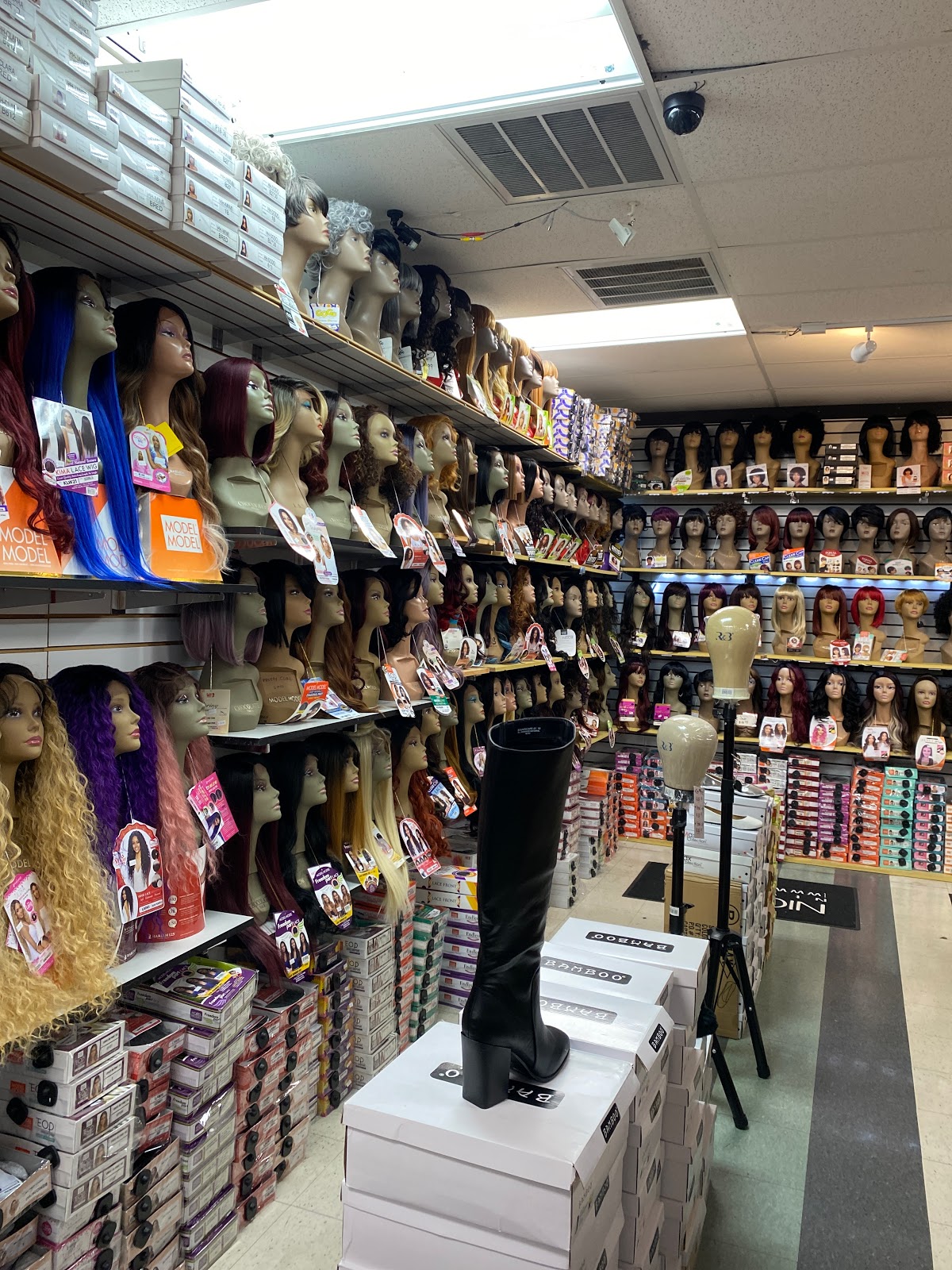 Main Beauty Supply
