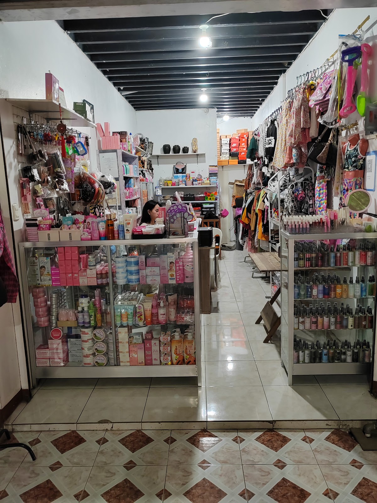 Jey-Ems Beauty Shop