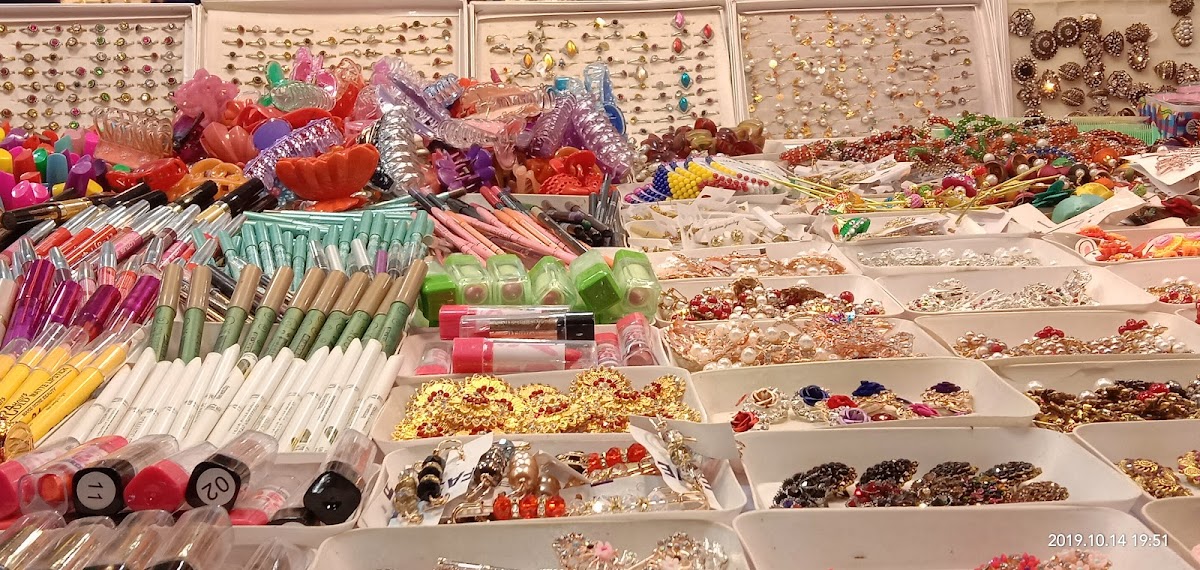 Mayer Doa Cosmetics & Bag House