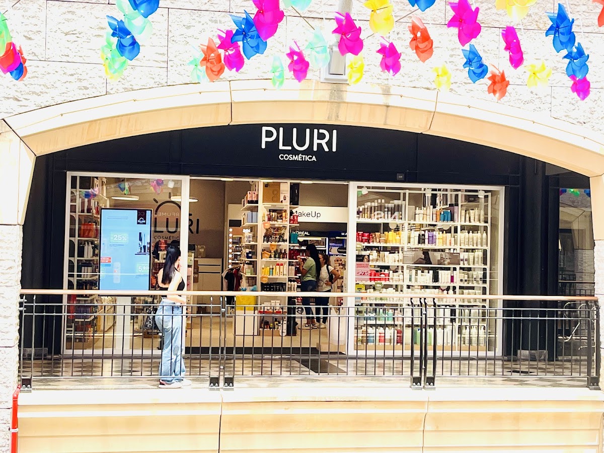 Pluricosmética