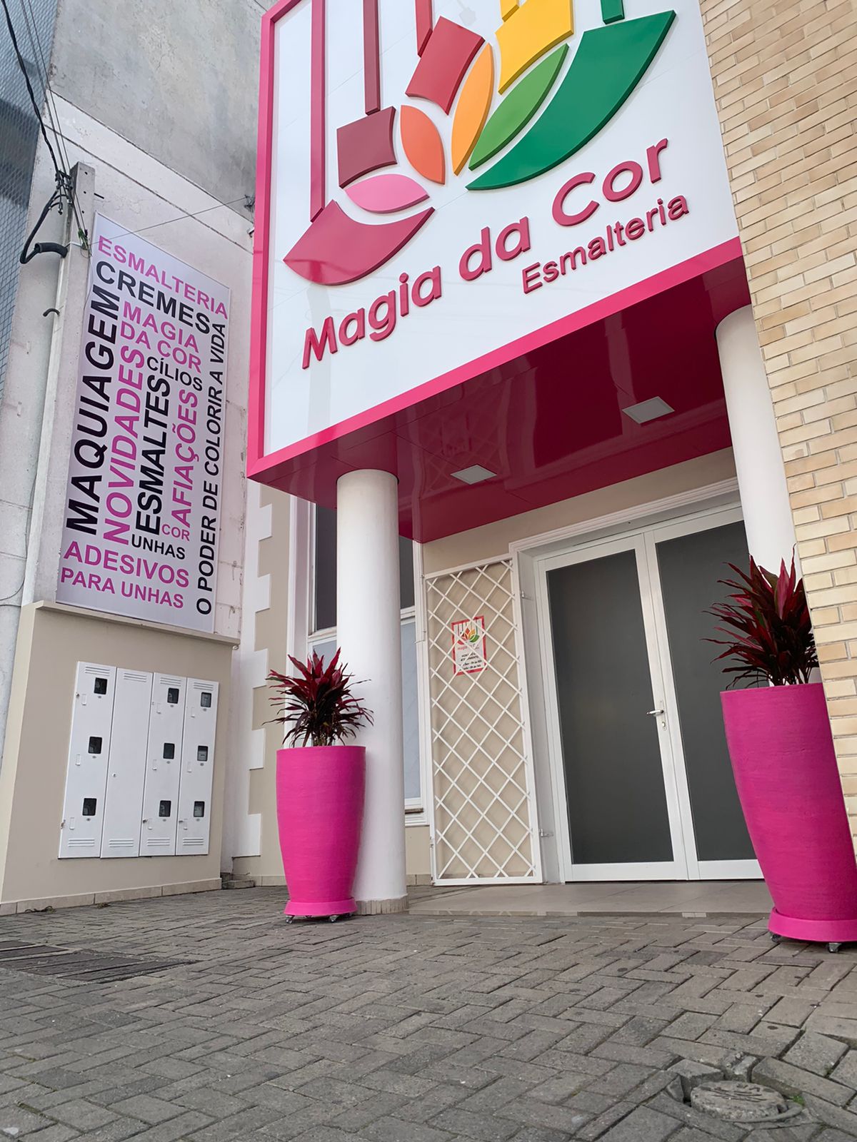 Magia da Cor Esmalteria