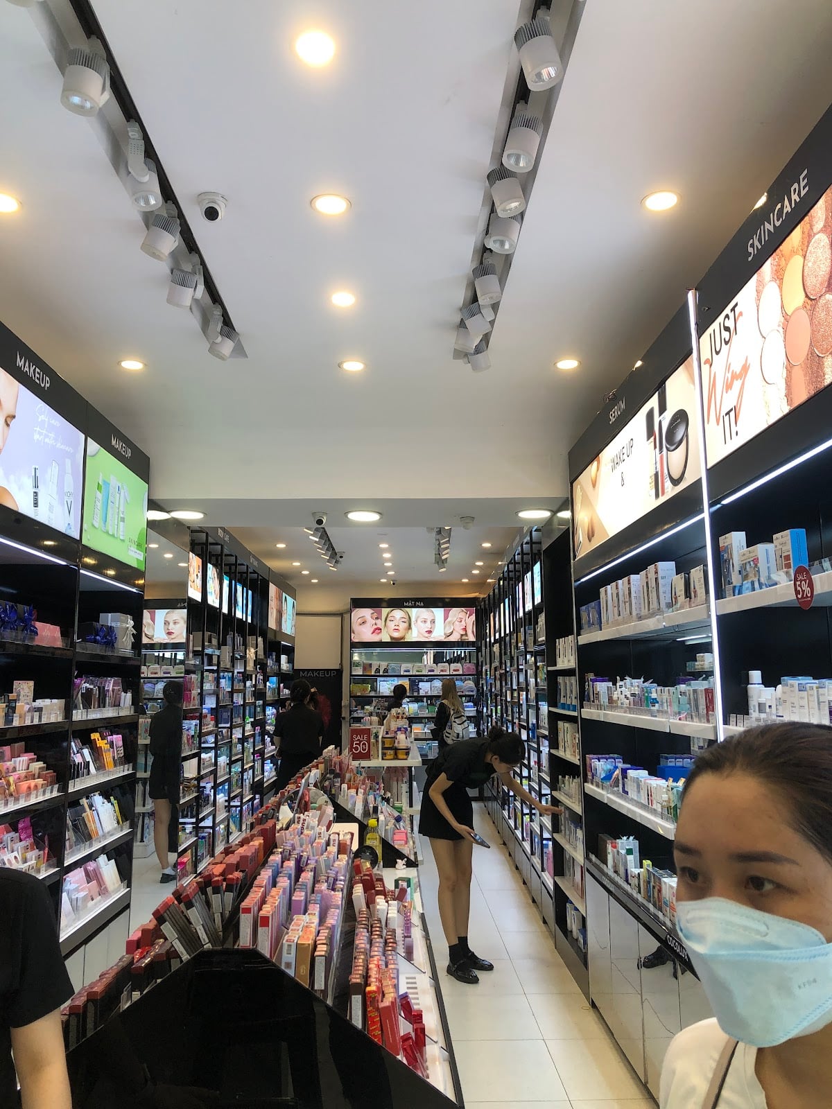Cocolux Beauty and Cosmetic