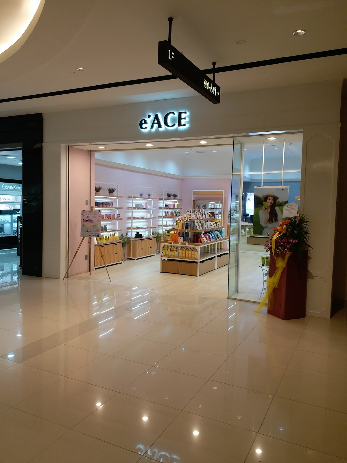 e'ACE Beauty Concept Store