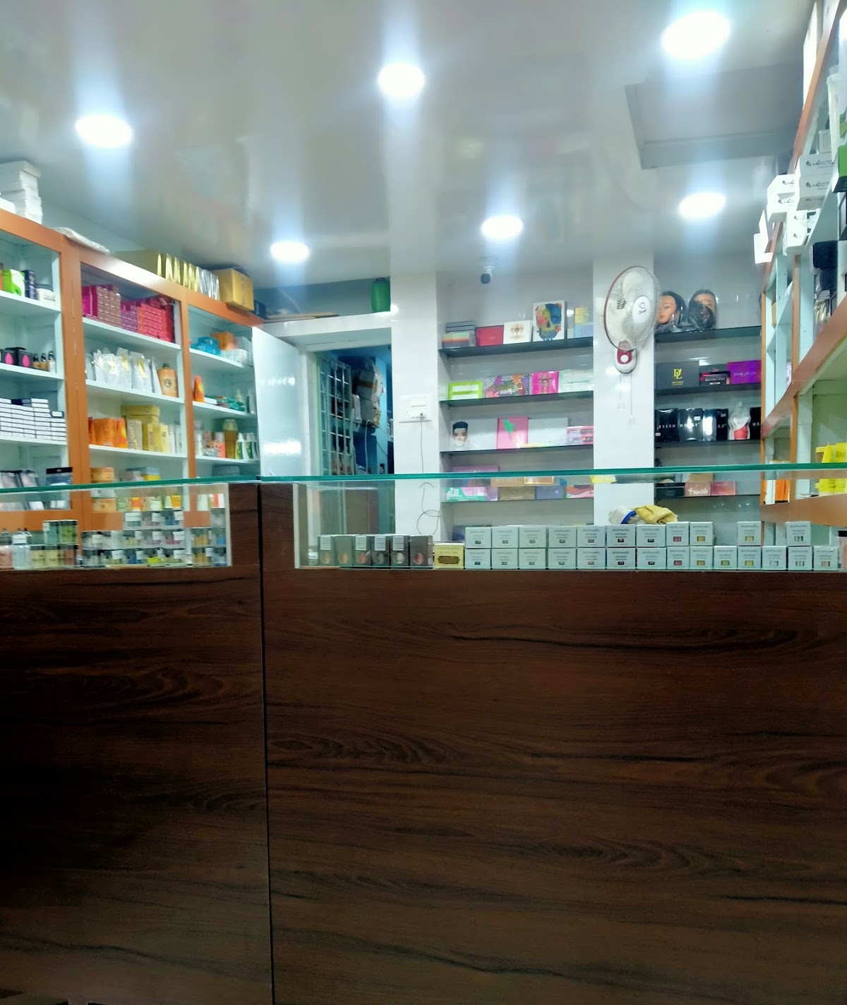 Reliable Agency Makeup Store
