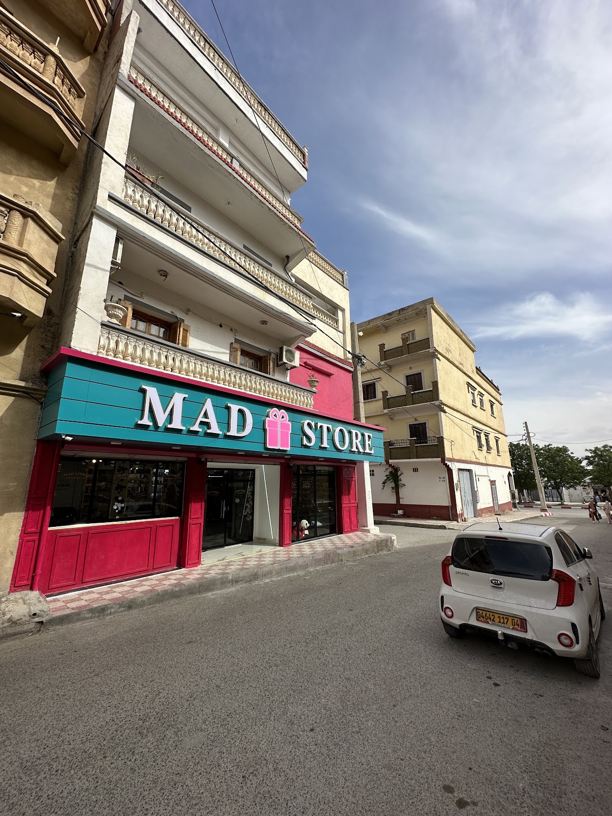 Mad Store