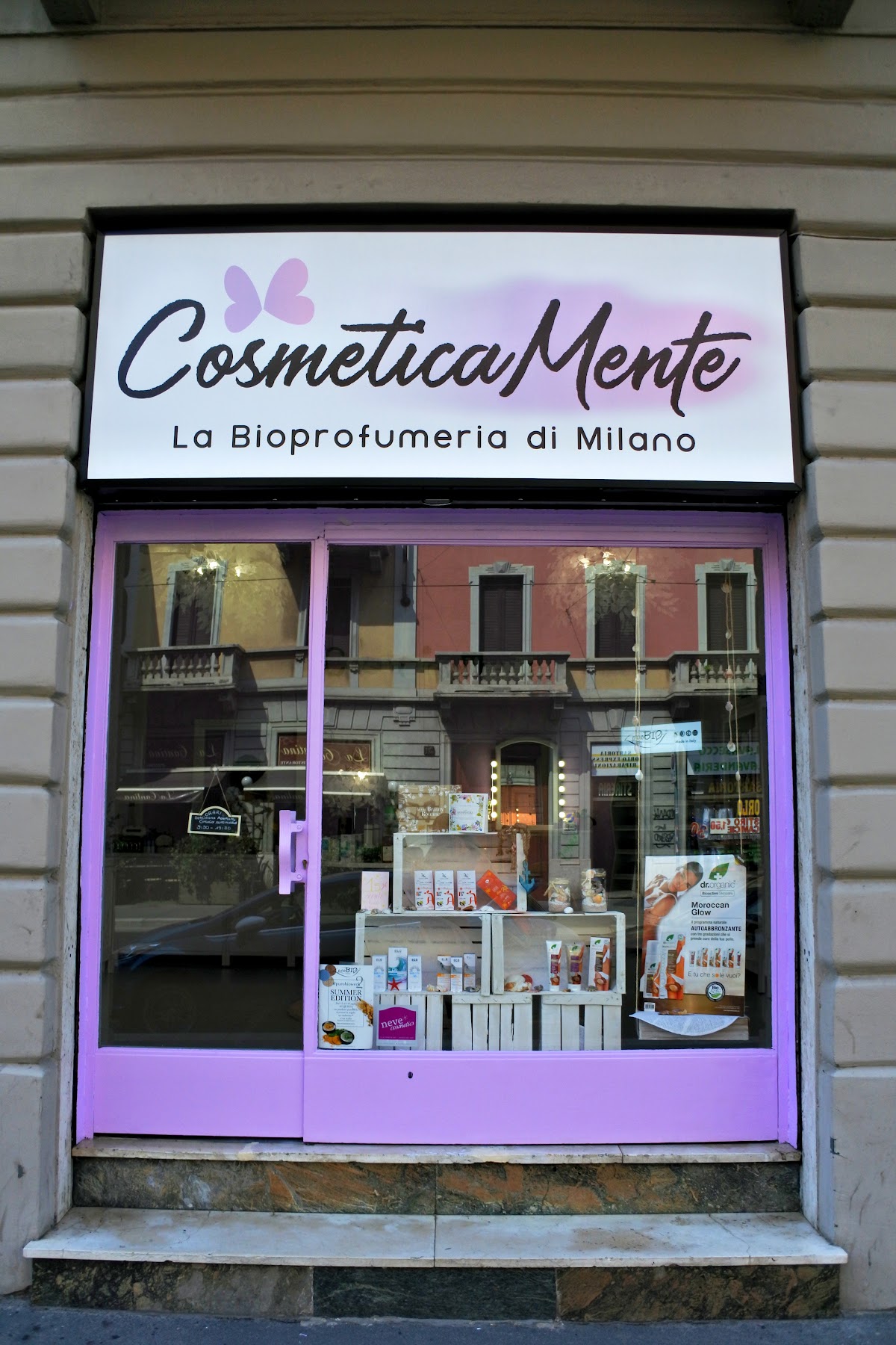 CosmeticaMente - La Bioprofumeria di Milano