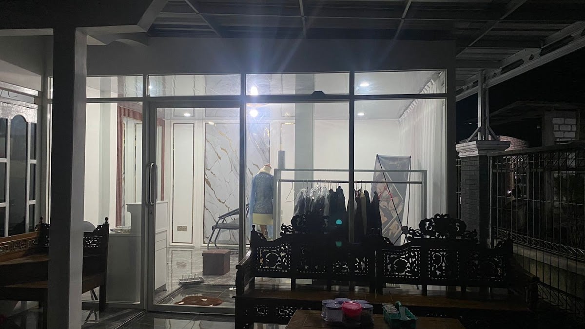 Maydhi Cosmetic