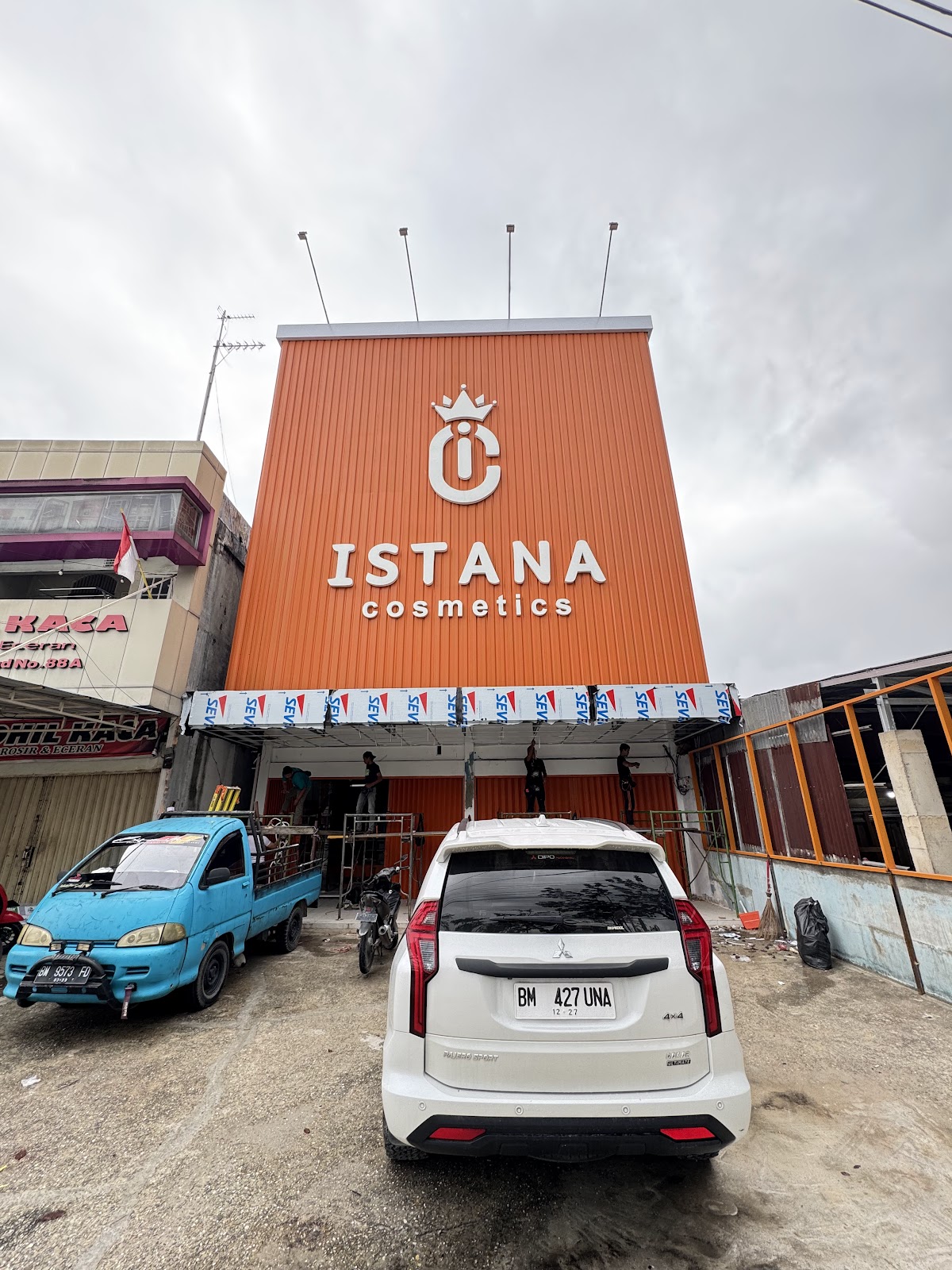 ISTANA COSMETICS (STORE ARIFIN AHMAD)