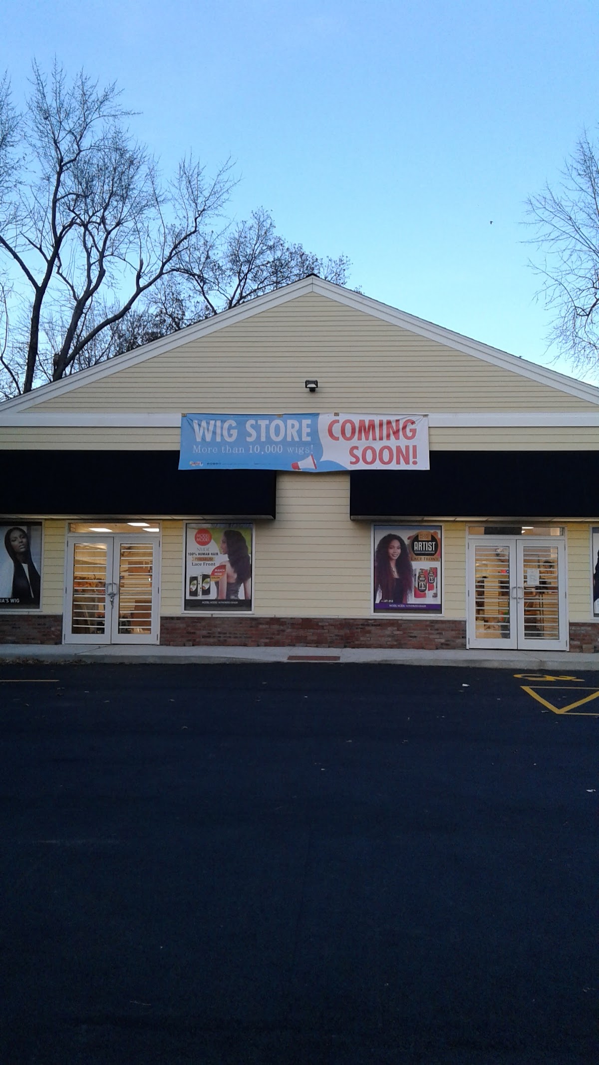 Mia's Hair & Beauty Supply