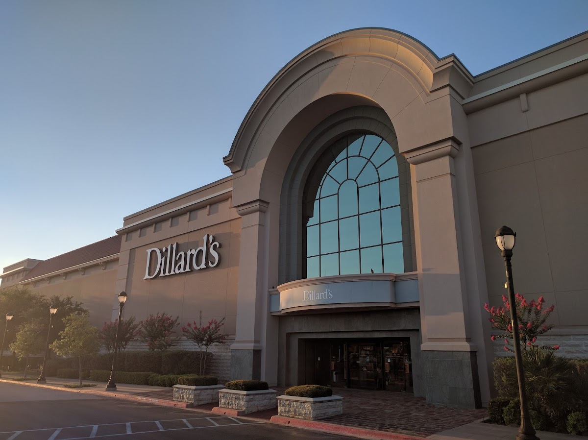 Dillard's