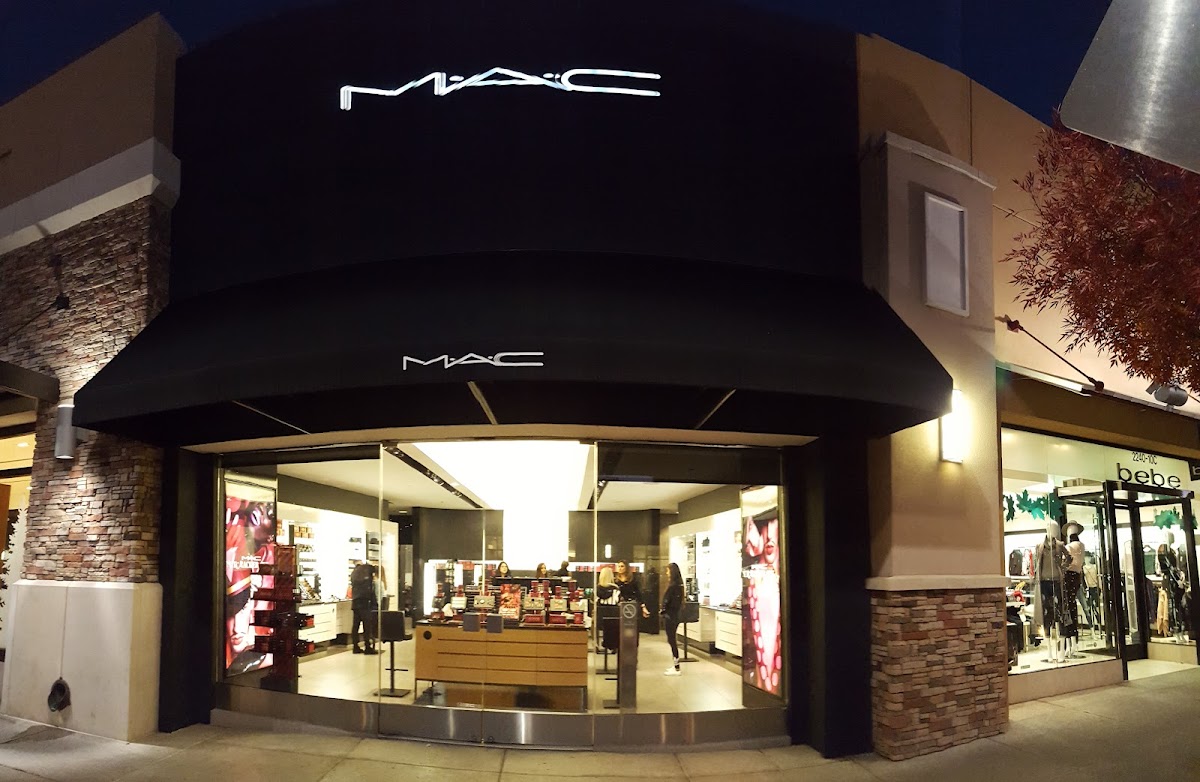 MAC Cosmetics