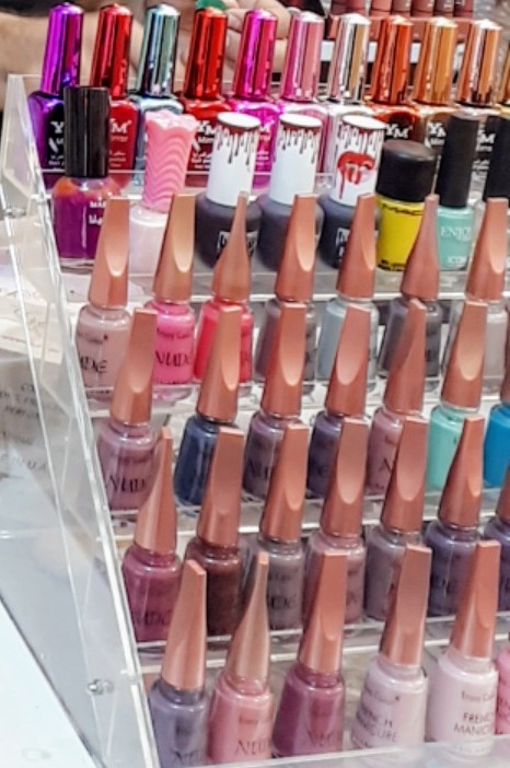 Cosmetic Lamsat (Mohanad Al-Kaabi)