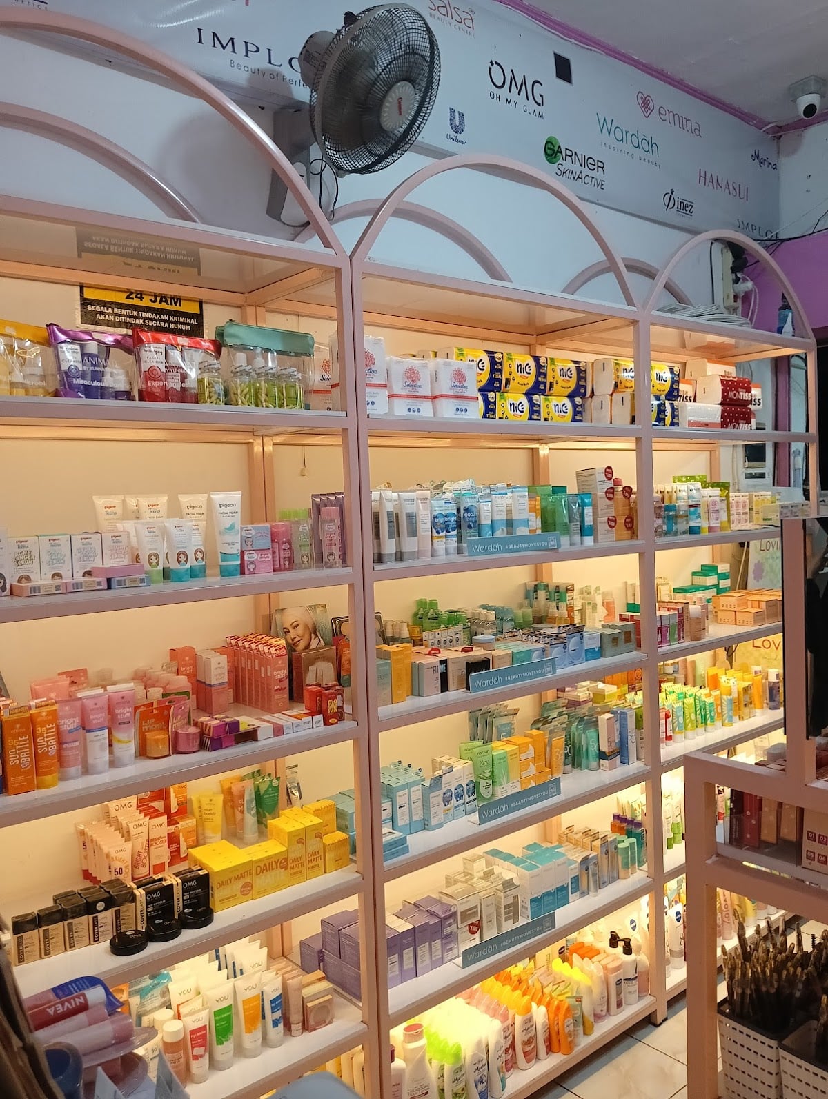 Aurora Cosmetik