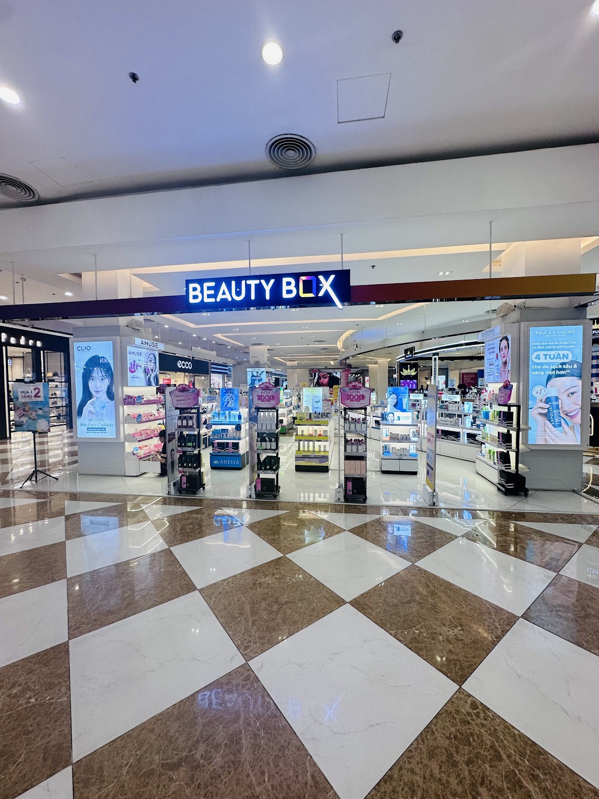 Beauty Box Vincom Times City