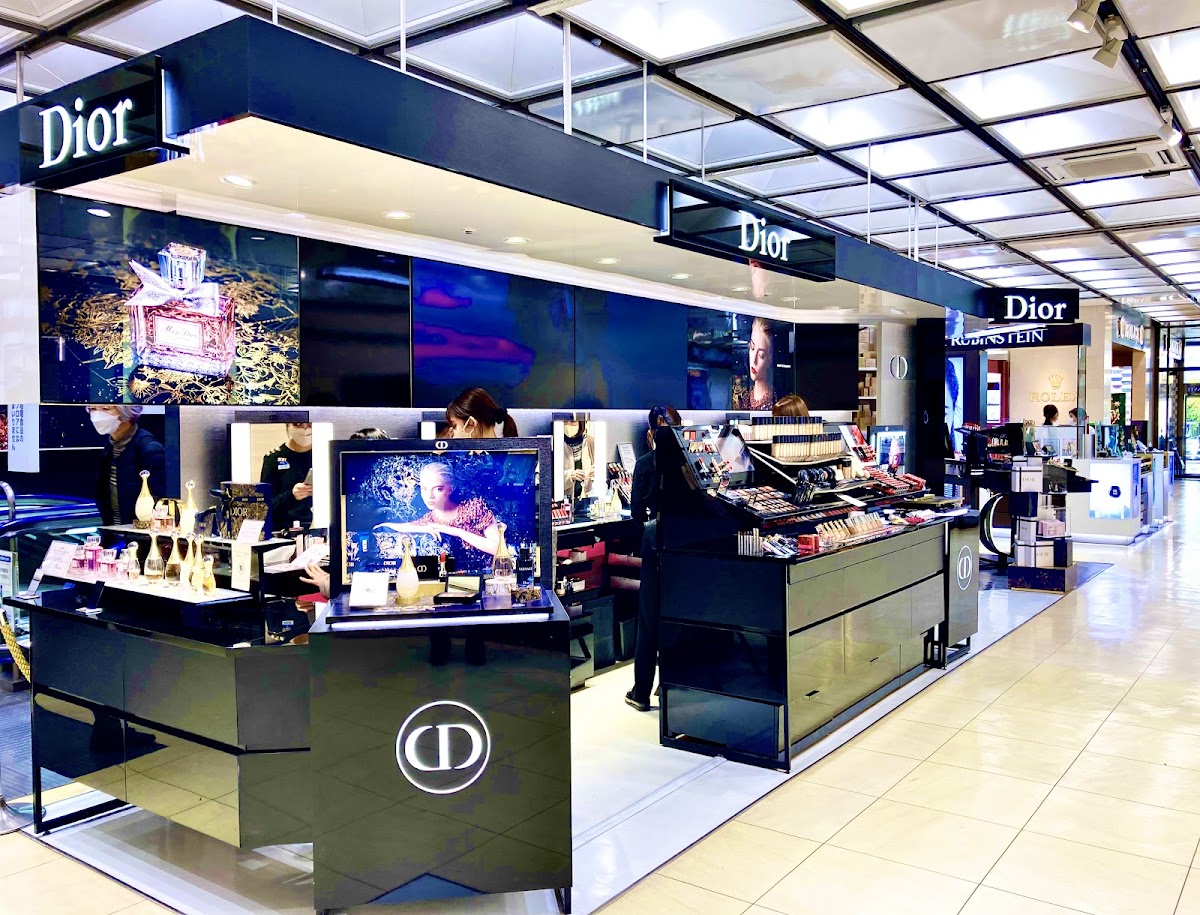 DIOR Beauty Keio Shinjuku Store