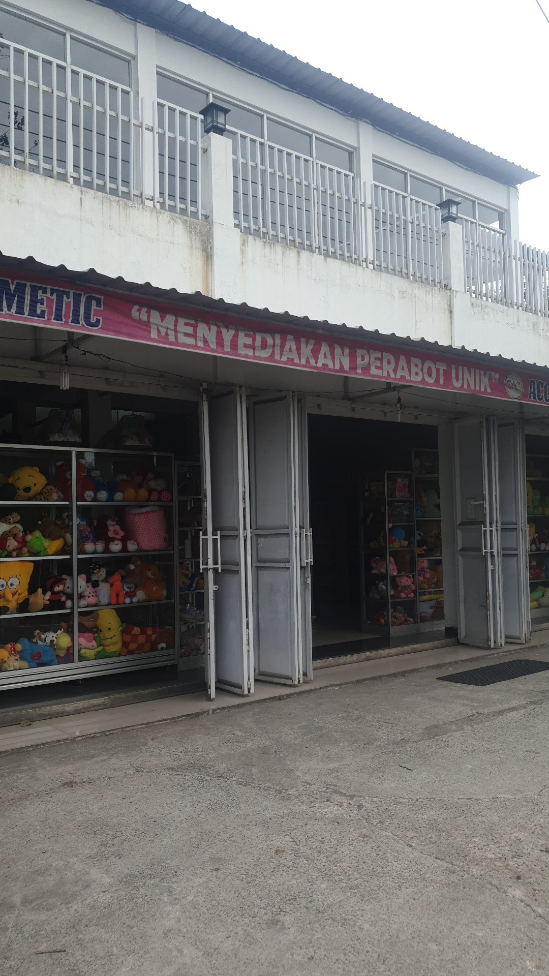Toko Shella Accesories & Cosmetic
