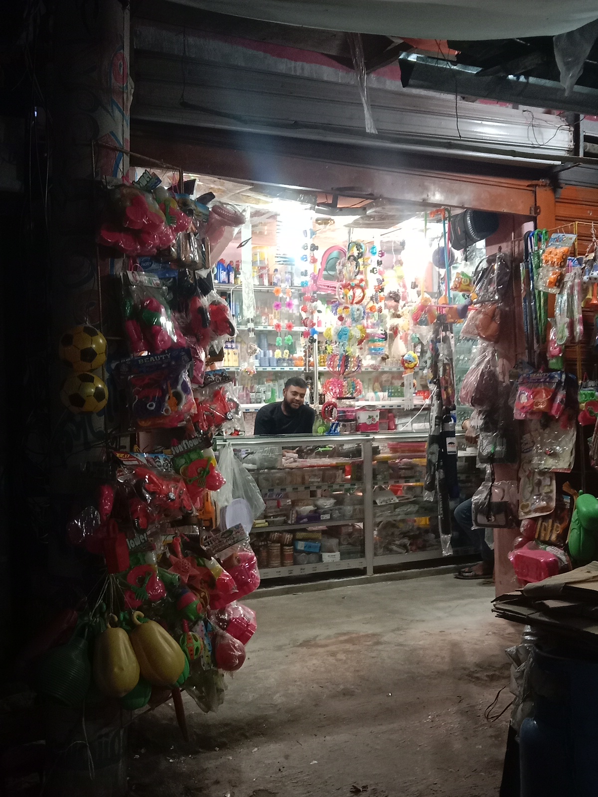 Rongdhonu Cosmetics Chandipur