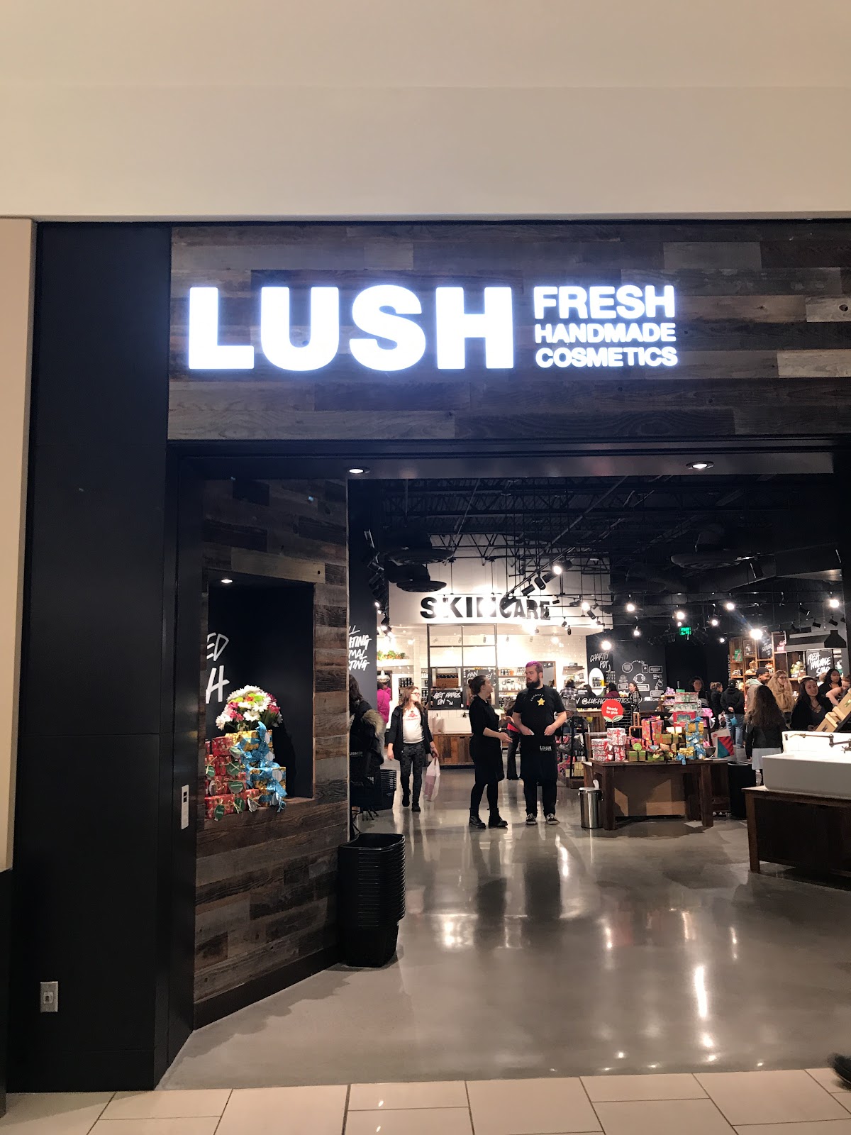Lush Cosmetics Cherry Hill