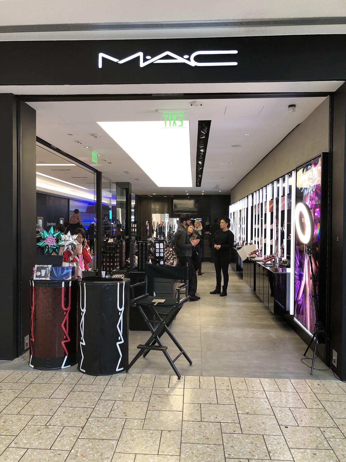 MAC Cosmetics