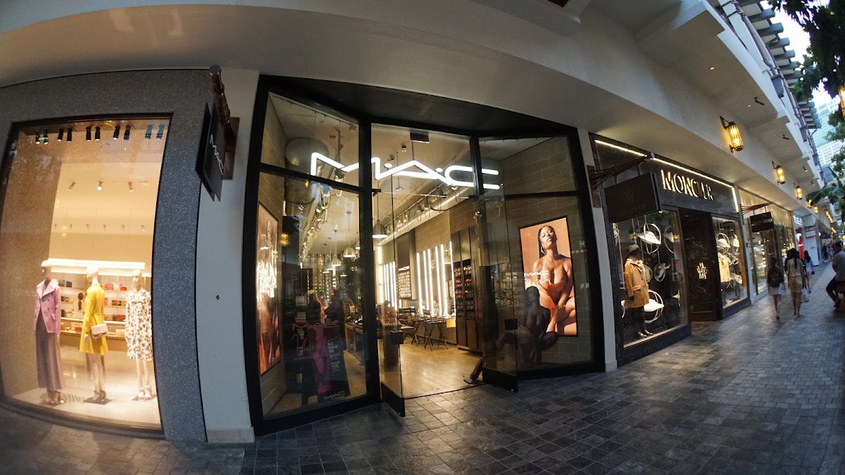 MAC Cosmetics