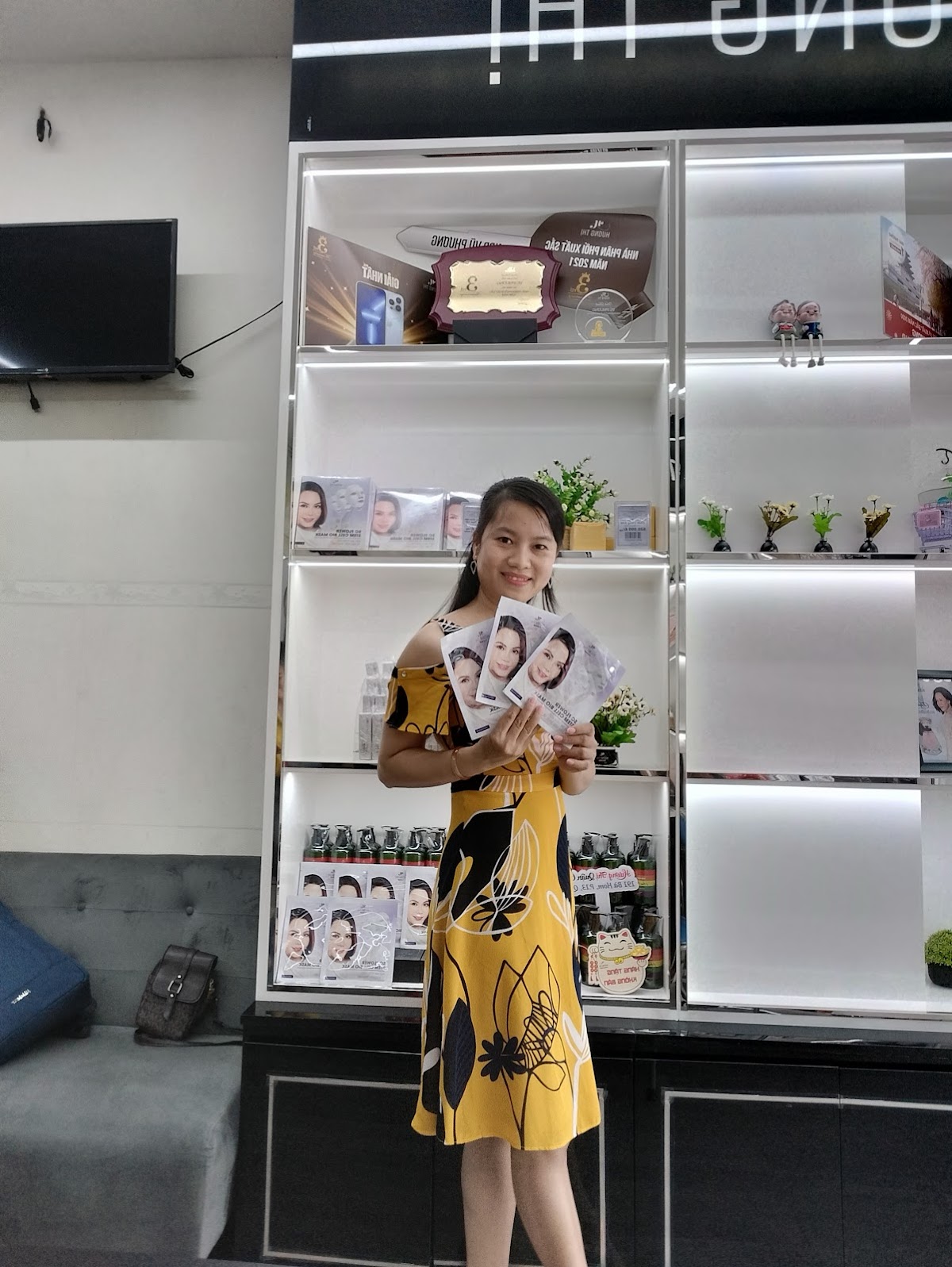 Dai Ly My Pham Nuoc Hoa Huong Thi - Thuy An Nguyen