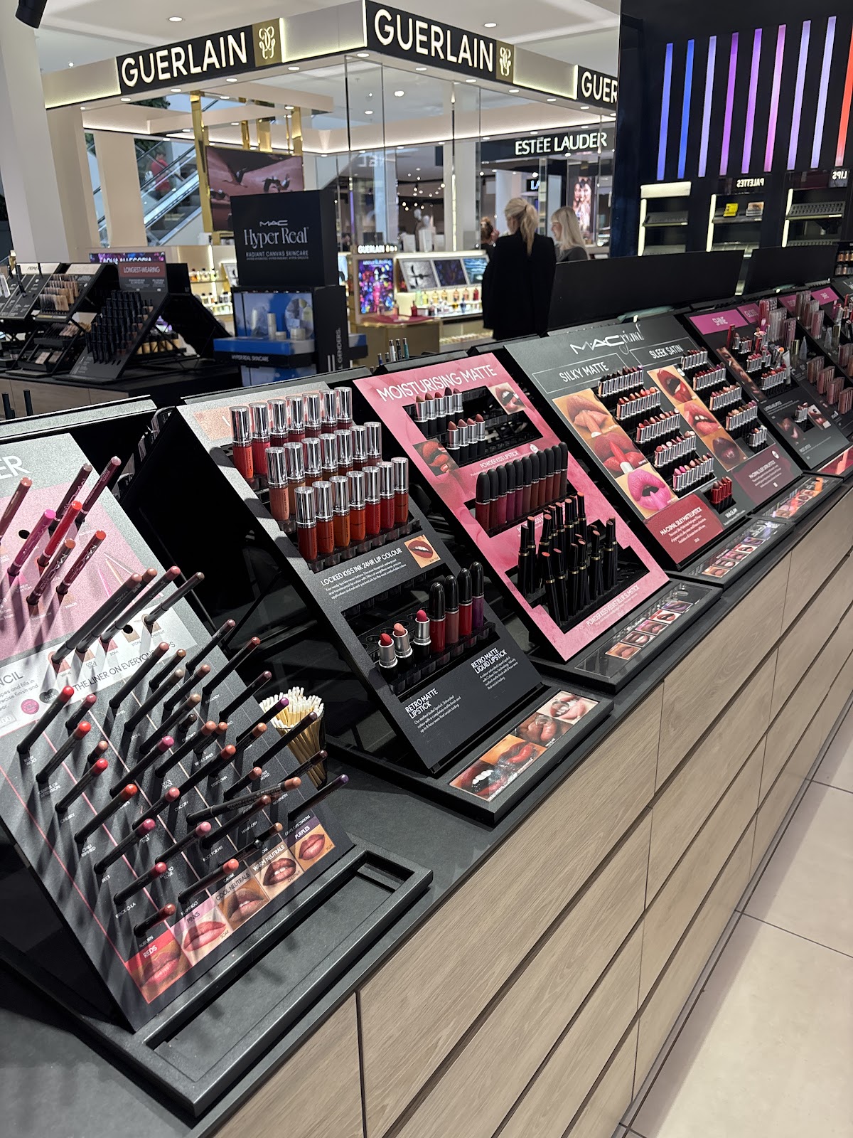MAC Cosmetics