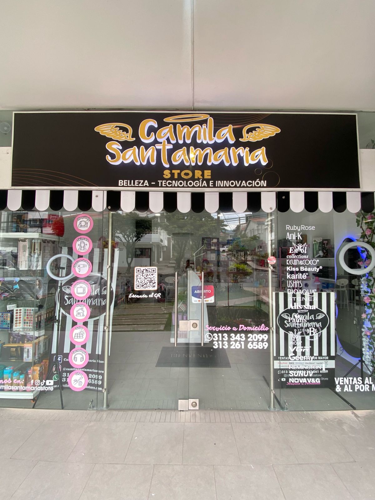 Camila Santamaria Store