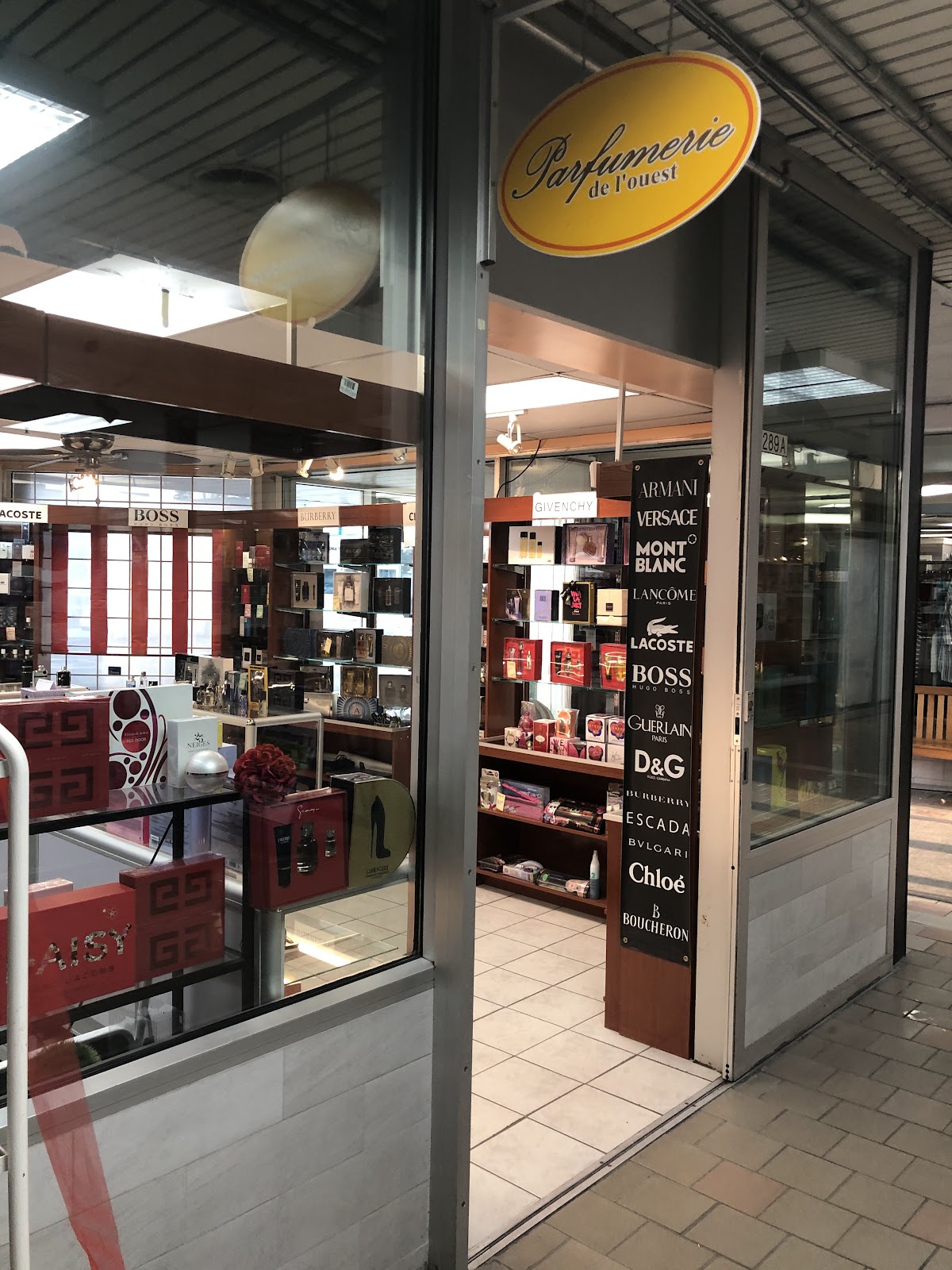 Perfumeboss.ca - Parfumerie de l'Ouest - Gifts Shop - Cosmetics
