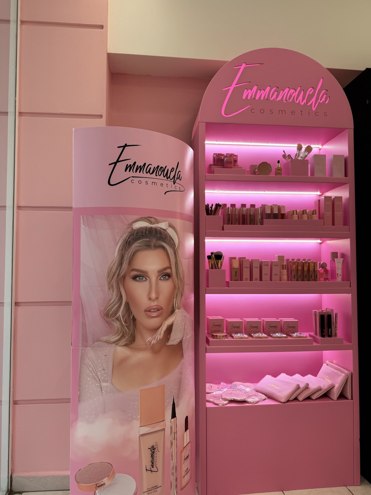 Glam beauty makeup