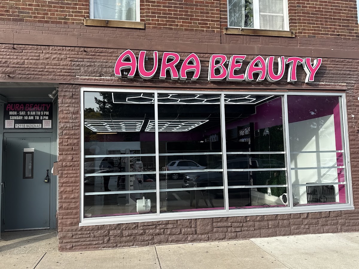Aura beauty cosmetics & more