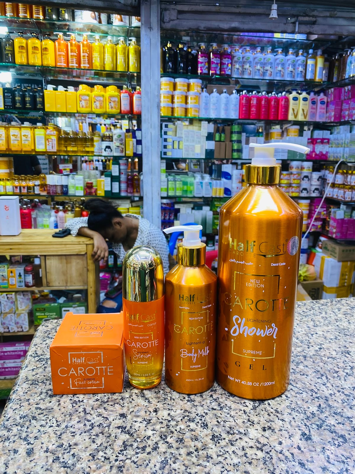 Dubai, Uk & USA Vipodozi