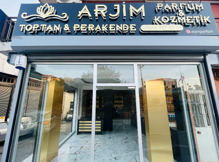 Arjim Parfum & Kozmetik Toptan Satis & Perakende Magazasi