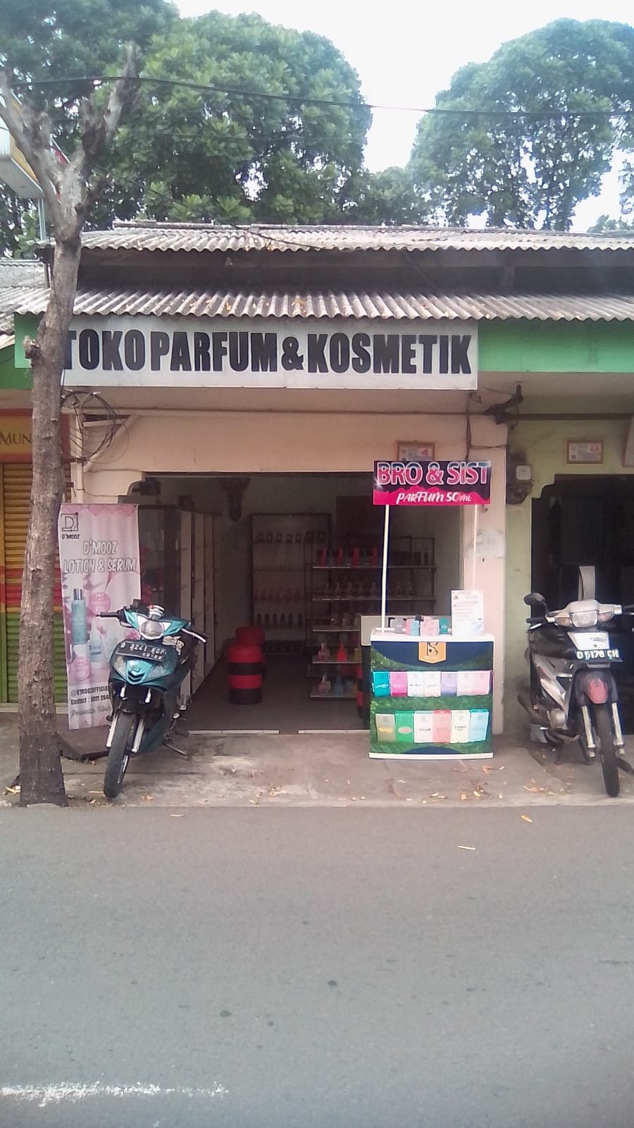 Toko Parfum dan Kosmetik Gongseng