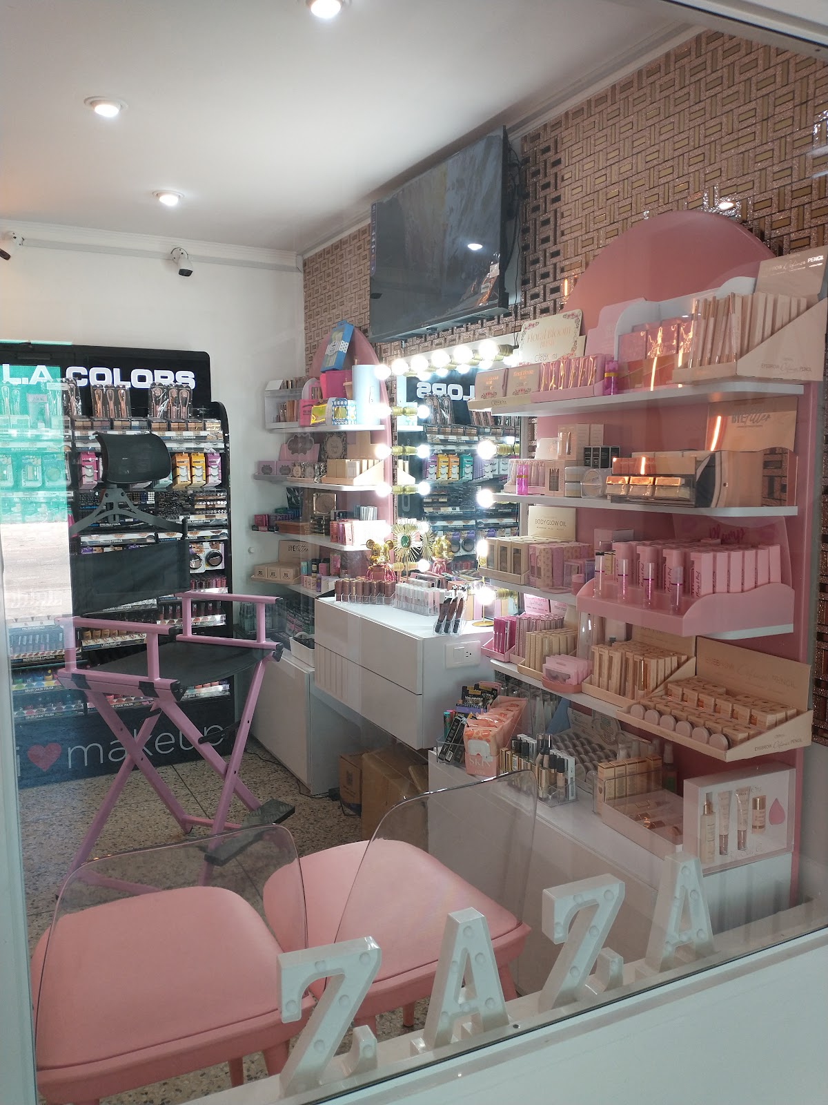 Zaza Beauty and Care