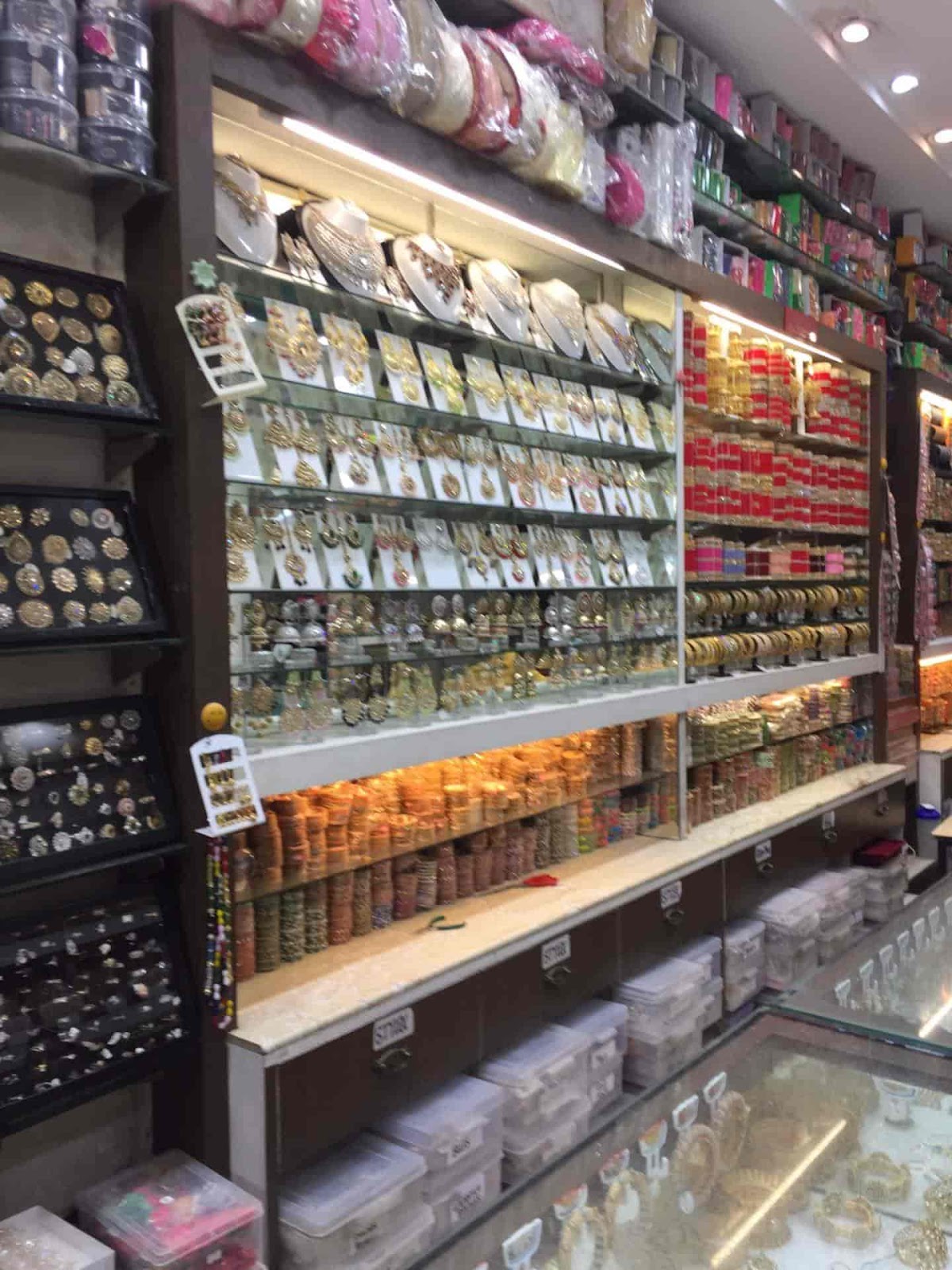 Beauty Queen Care Cosmetics House
