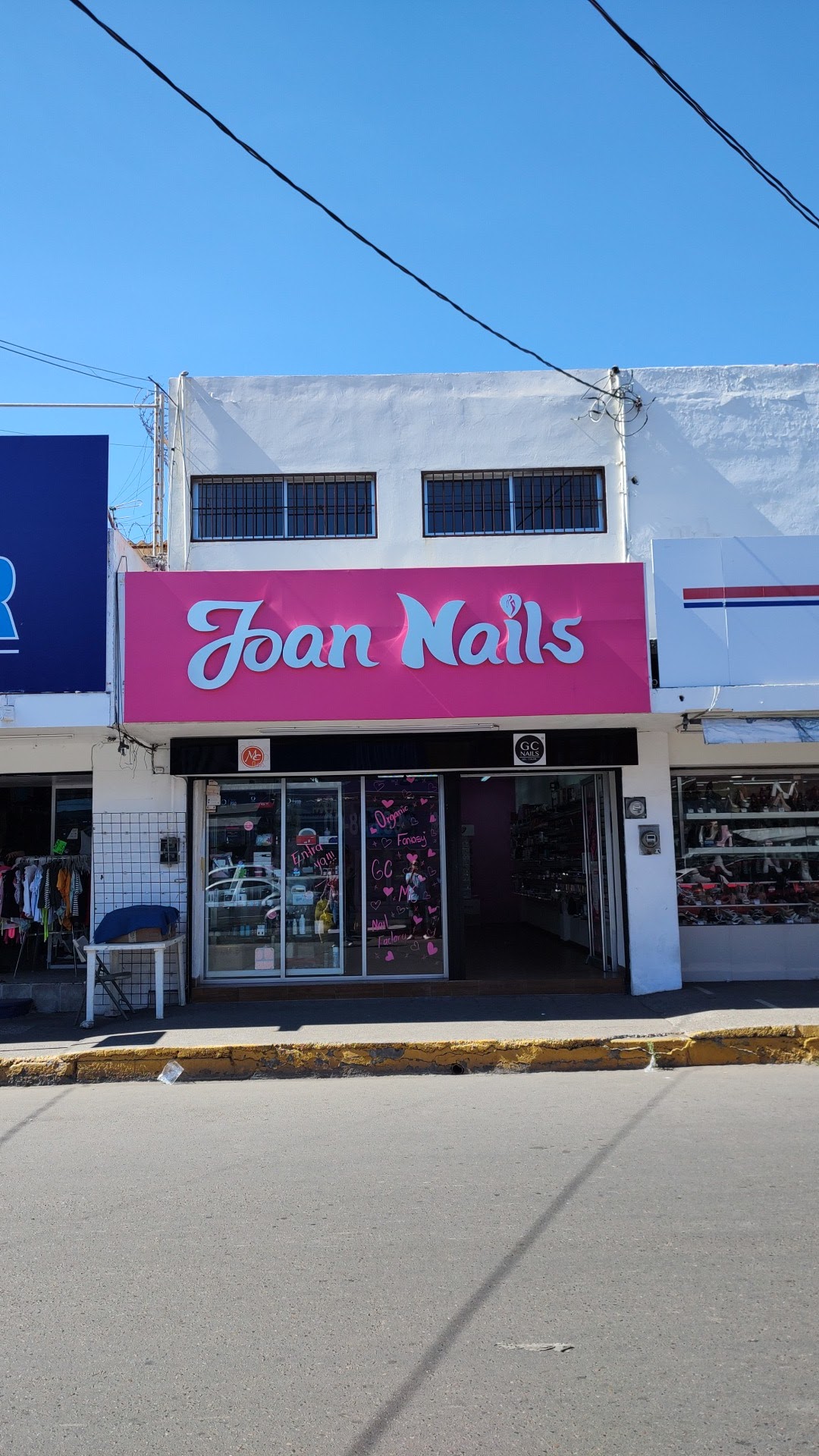 Joan Nails