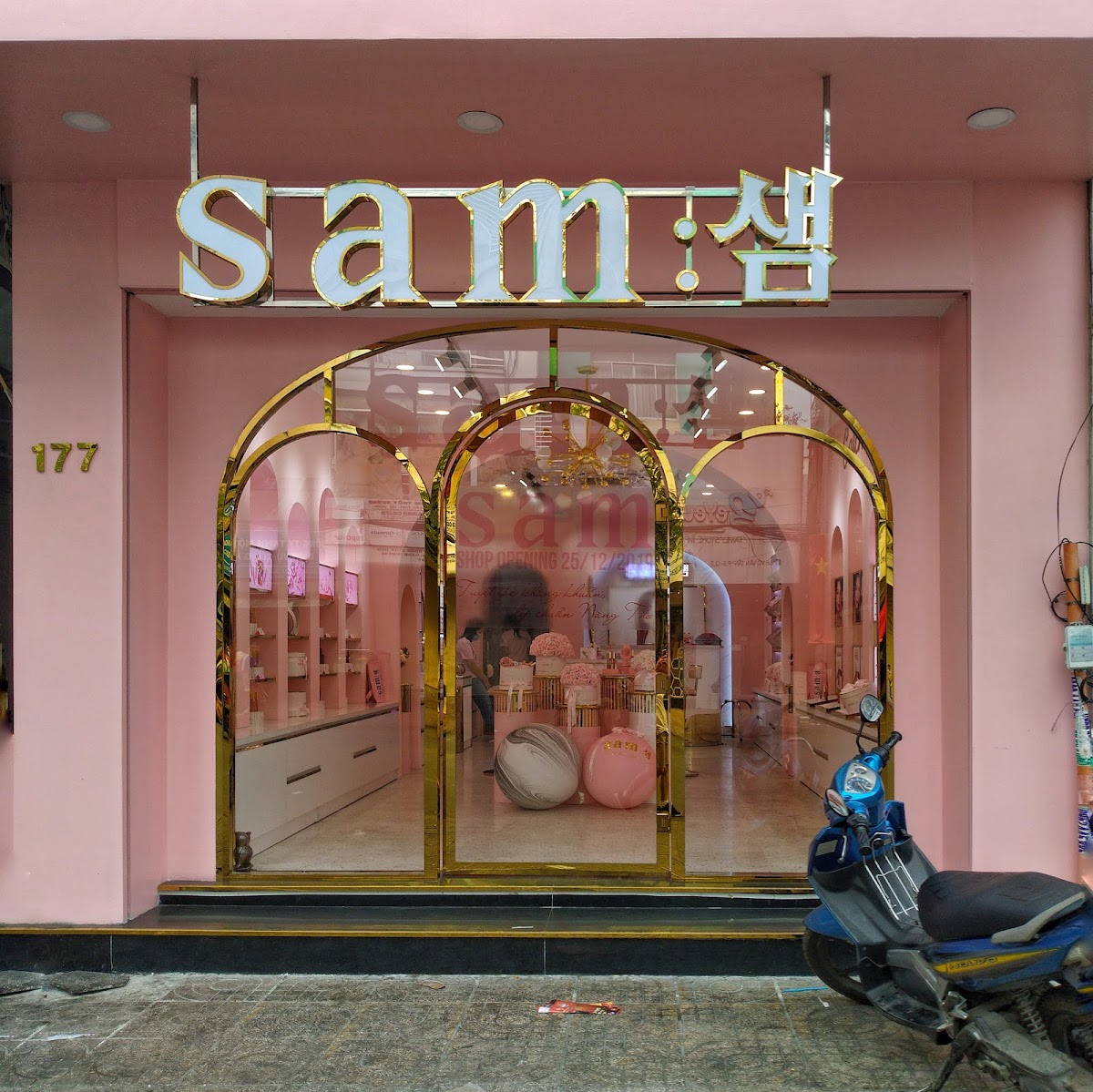 Cua hang my pham Sam